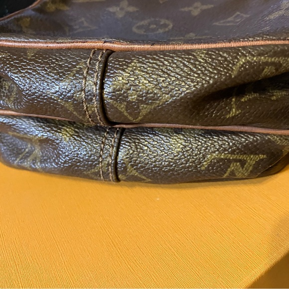 Louis Vuitton Monogram Mini Amazon Crossbody Unisex - Picture 8 of 13